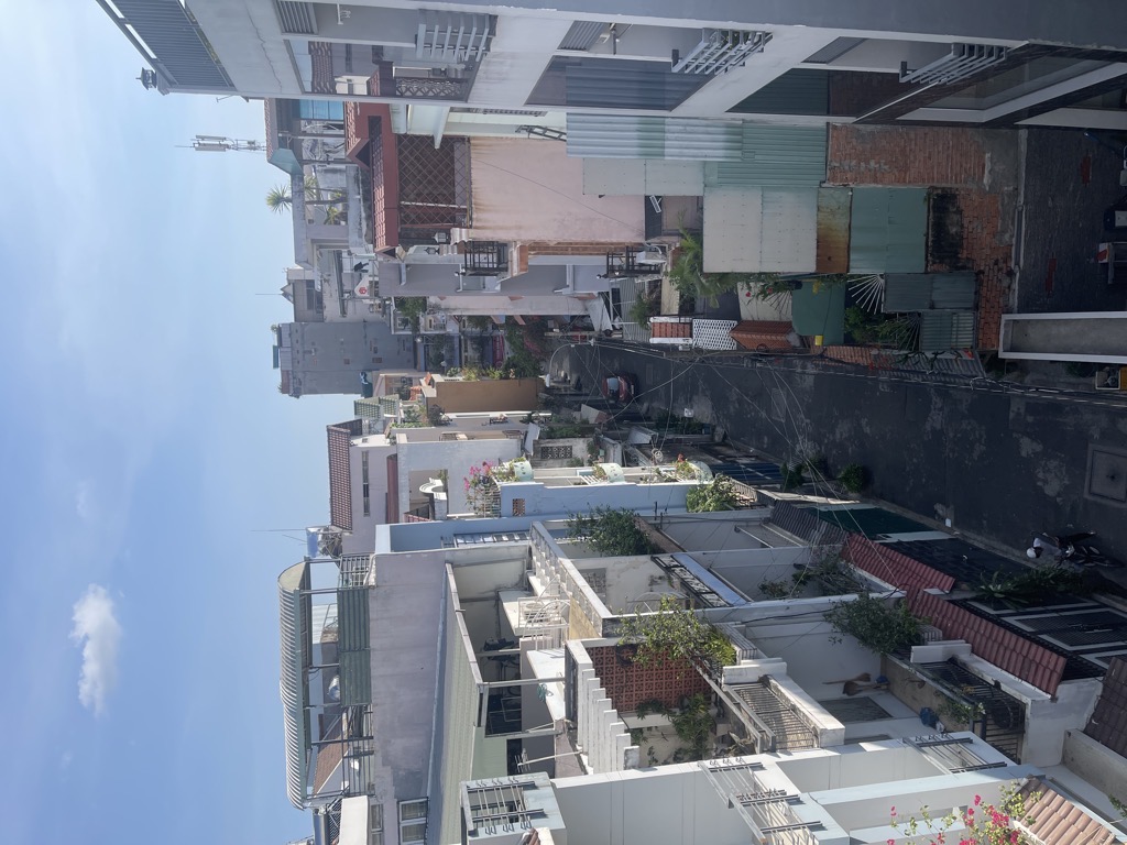 GẤP VỀ QUÊ ĐÓN TẾT Nhà Đồng Nai P15 Quận 10. Ngang 5.8m dài 10m. Vị Trí  Kinh doanh 3 Tầng Chỉ 12.5